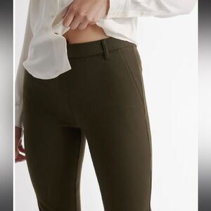 QUINCE Black Stretch Ponte with Kickflare-Size Medium